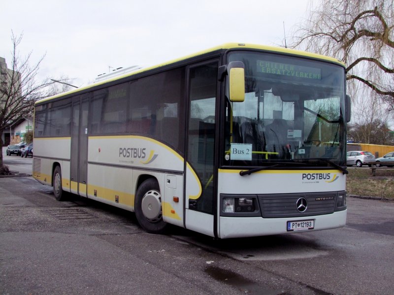 MB-Integro ist Bus2 im Schienenersatzverkehrt Neumarkt-KallhamRied im Innkreis; 090327