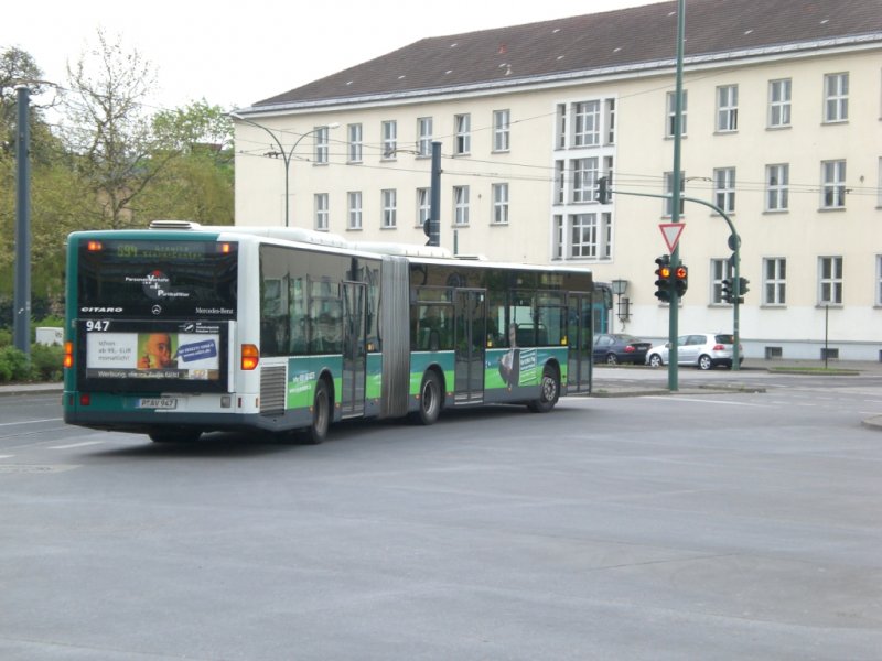 Mercedes-Benz O 530 I (Citaro) auf der Linie 694 nach Stern-Center/Gerlachstrae am Hauptbahnhof.