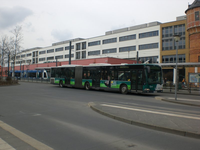 Mercedes-Benz O 530 I (Citaro) auf der Linie 693 nach Am Stern Johannes-Kepler-Platz am Hauptbahnhof.