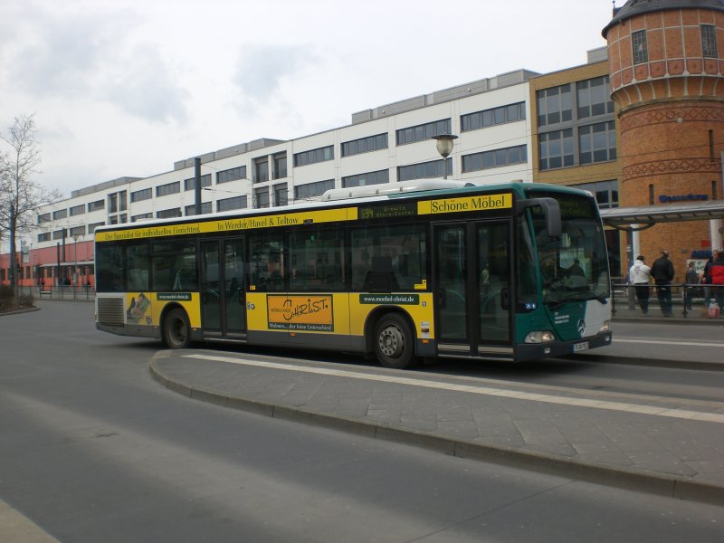 Mercedes-Benz O 530 I (Citaro) auf der Linie 694 nach Drewitz Stern-Center/Gerlachstrae am Hauptbahnhof.