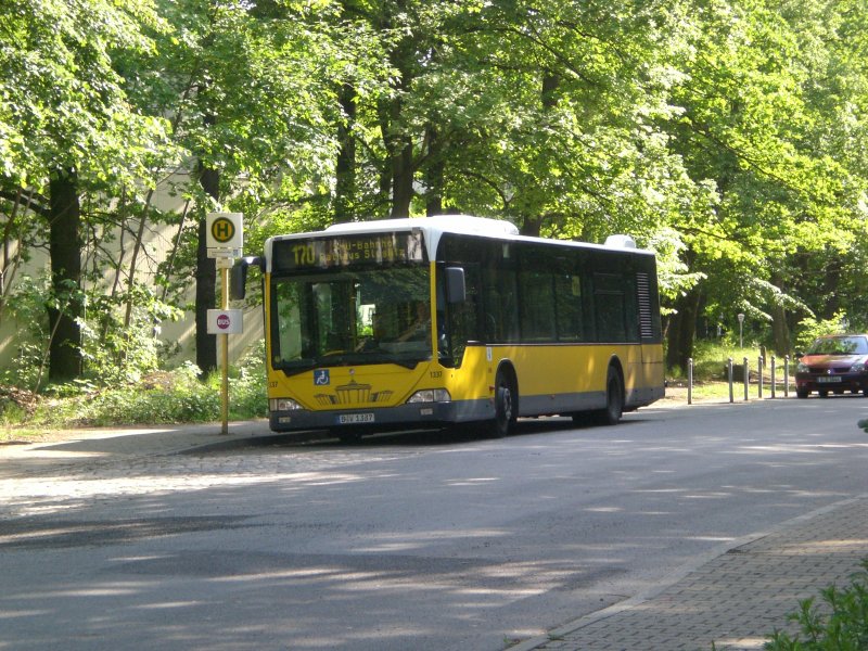 Mercedes-Benz O 530 I (Citaro) auf der Linie 170 nach S+U Rathaus Steglitz an der Haltestelle Baumschulenweg Baumschulenstrae/Fhre.
