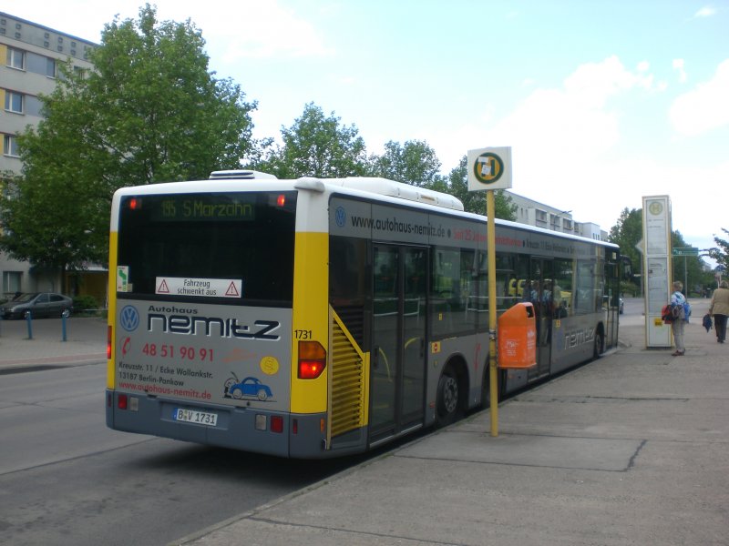Mercedes-Benz O 530 I (Citaro) auf der Linie 195 nach S-Bahnhof Marzahn an der Haltestelle Hellersdorf Gothaer Strae/Eisenacher Strae.