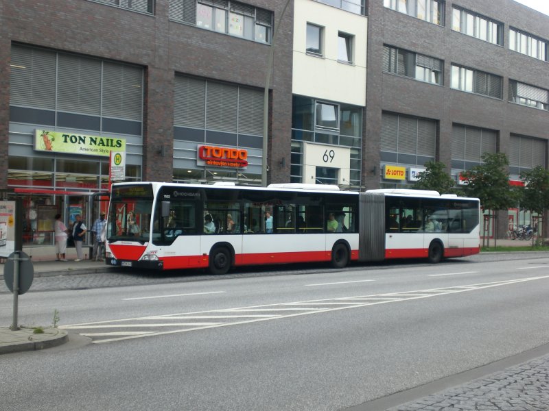 Mercedes-Benz O 530 I (Citaro) auf der Linie 9 nach U-Bahnhof Wandsbek Markt an der Haltestelle Studio Hamburg.
