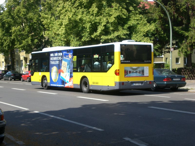 Mercedes-Benz O 530 I (Citaro) auf der Linie 122 nach U-Bahnhof Kurt-Schuhmacher-Platz am U-Bahnhof Residenzstrae.