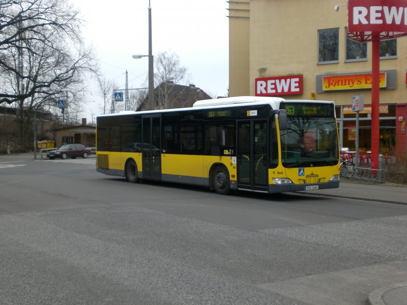 Mercedes-Benz O 530 II (Citaro Facelift) auf der Linie 263 nach Bohnsdorf Waldstrae/Stadtgrenze am S-Bahnhof Grnau.