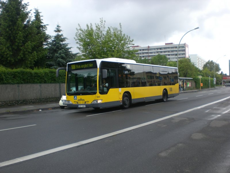Mercedes-Benz O 530 II (Citaro Facelift) auf der Linie 108 am S-Bahnhof Friedrichsfelde Ost.
