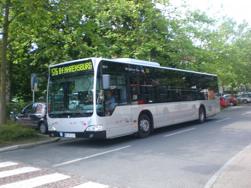 Mercedes-Benz O 530 II (Citaro Facelift) auf der Linie 576 am Bahnhof Ahrensburg.