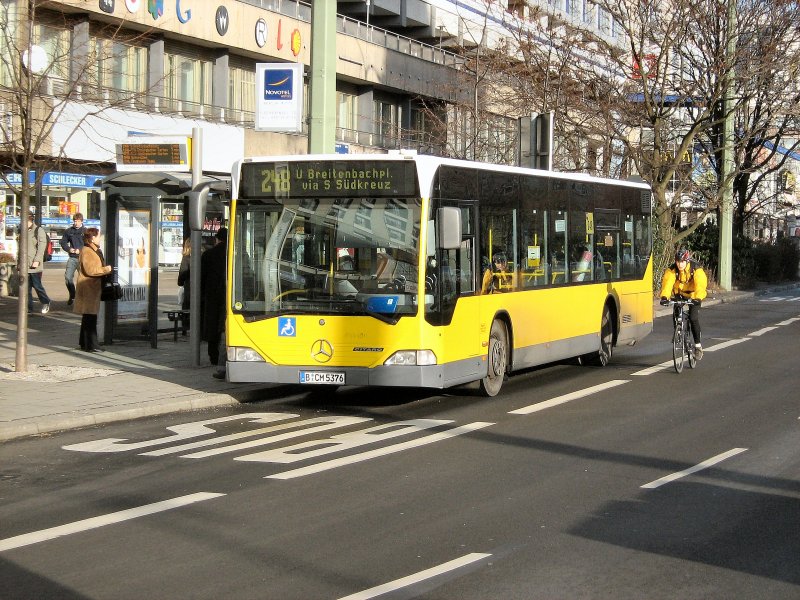 Mercedes-Stadtbus an der Hst. Marienkirche, 10.1.2008