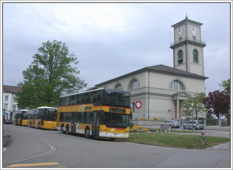 Neoplan Doppelstockbus und Volvo Busse in Heiden. (07.05.2007)