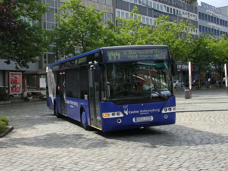 Neoplan,Linie 444,von Dortmund Hbf. zum Spielcasino Hohensyburg.
(24.08.2008)