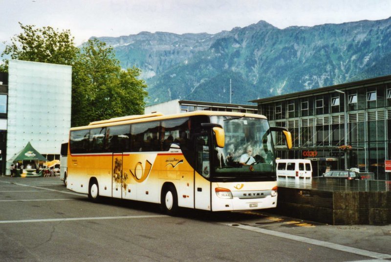 Oberland Tours, Grindelwald Nr. 45/BE 70'064 Setra am 14. Juni 2009 Interlaken, Ostbahnhof