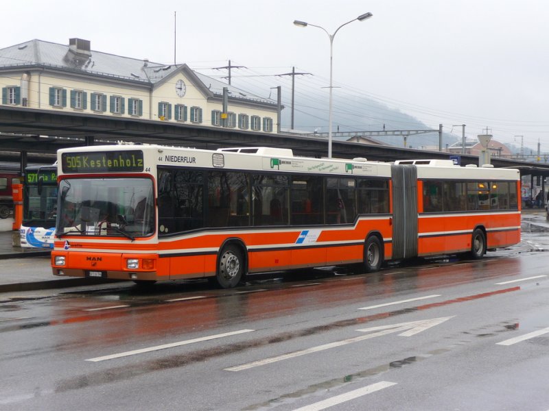 Olten - MAN Bus Nr.44  SO 116194 unterwegs auf der Linie 505 in Olten am 07.02.2009