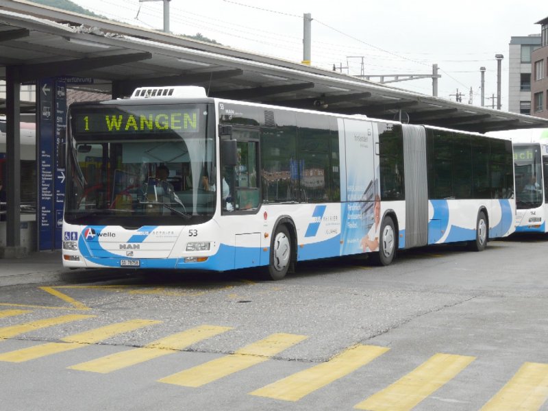 Olten - MAN Lion`s City Bus Nr.53  SO 78758 unterwegs auf der Linie 1 nach Wangen bei der Haltestelle vor den Bahnhof Olten am 12.07.2008