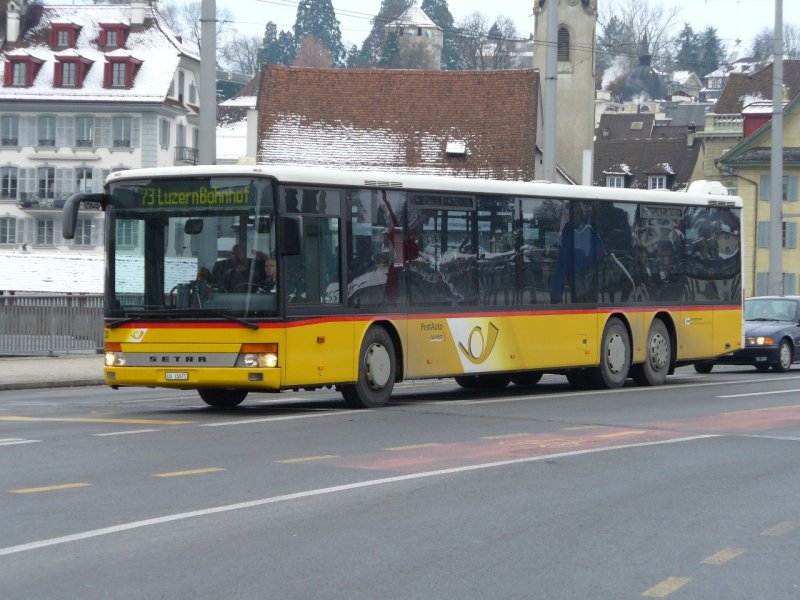 Post - SETRA Bus LU 15071 auf der Seebrcke in Luzern am 18.11.2007