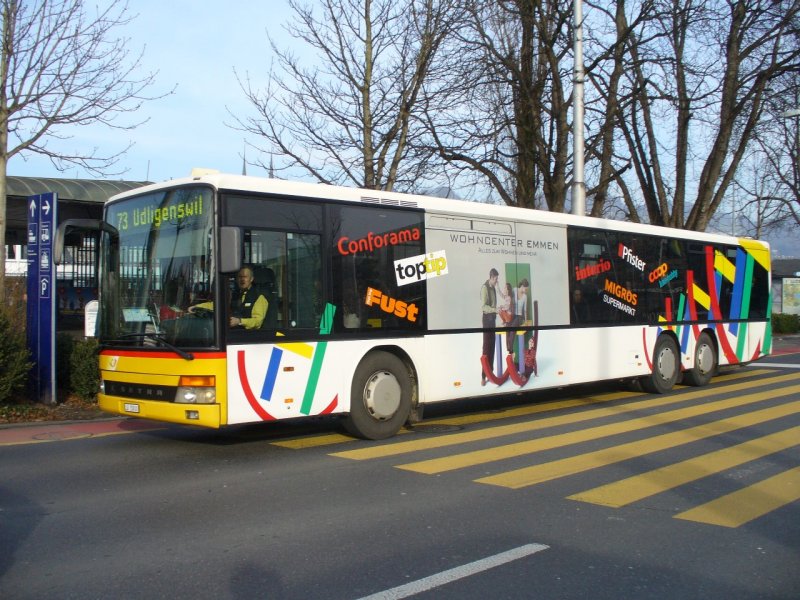 Post - Setra Bus mit Teilwerbung unterwegs in Luzern eingeteilt auf der Linie 83 Udligenswil am 26.01.2008