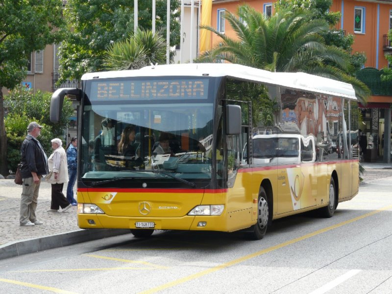 Postauto - Mercedes Citaro TI 148777 unterwegs nach Bellinzona in Locarno am m18.09.2008
