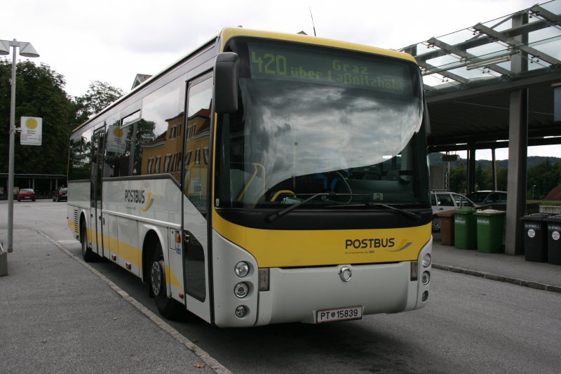 PostBus PT15'839 (Renault Ares) am 18.7.2008 in Gleisdorf, Bahnhof.