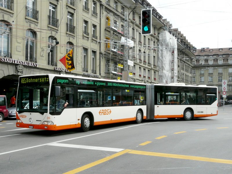RBS - Mercedes Citaro Nr.35 BE 555035 unterwegs als Bahnersatz vor dem Hotel Schweizerhof in Bern am 26.07.2008