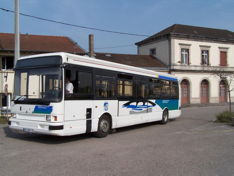 Renault R 312, Wagen n 428, ehemaliger Bus der TUR Reims.
