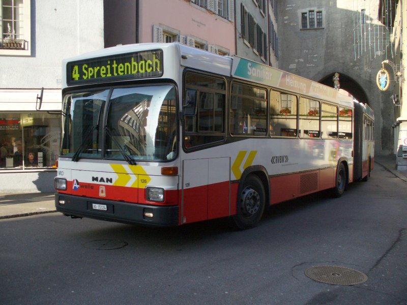 RVBW - MAN Gelenkbus Nr.126 AG 151242 unterwegs in der Altstadt in Baden am 29.12.2007