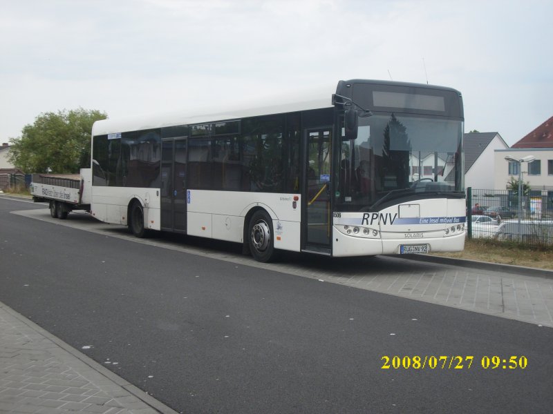 SOLARIS-Bus mit Fahrradanhnger am 27.07.2008 in Sassnitz.