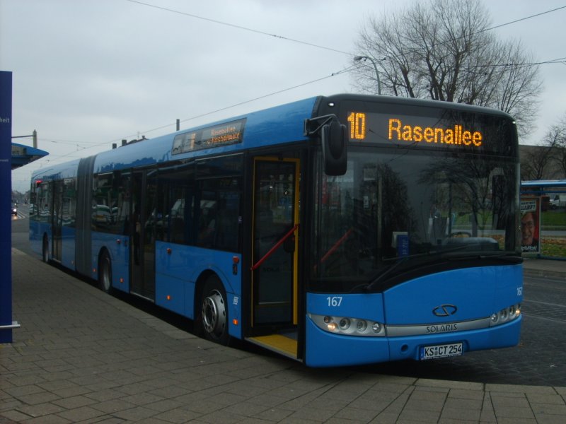 Solaris Schubgelenkbus,Kassel,Platz der Einheit,Kasseler Verkehrs Gesellschaft