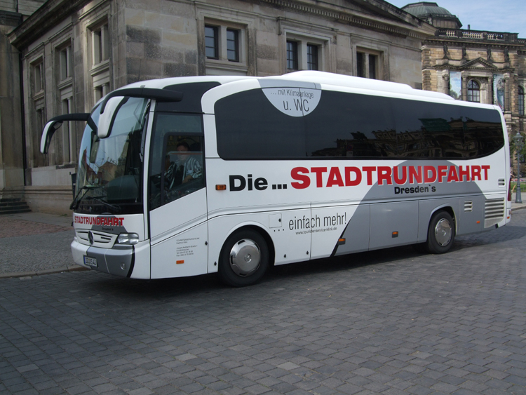 Stadtrundfahrt Dresden aufgenommen vor dem Zwinger in Dresden am 12.08.09