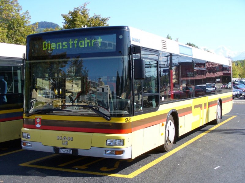 STI - MAN Bus Nr.93 BE 572093 bei den Provisorisch Bushaltestellen neben dem Bahnhof Thun am 20.09.2007