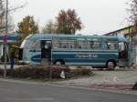 Ein älterer Mercedes Benz Bus am 11.11.14 in Sinsheim 