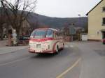 Der Nostalgiebus 1954 von hinten in Neckargemnd am 12.03.11