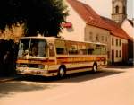 Aus dem Archiv: Vetter Reisebus auf Basis O 302  Hettler Unterland-Reisen , Juli 1986 Eppingen-Adelshofen
