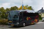 . VU 4040, Mercedes Benz Tourino, des Busunternehmens Unsen, aufgenommen am 01.10.2014 in Wiltz. 