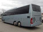 Mercedes Travego von Bustouristik & Reederei Halbeck aus Deutschland in Neubrandenburg am 26.03.2019