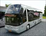 (BM 3080) Neoplan Skyliner des Busunternehmens BM Tours Luxembourg aus Nothum/Wiltz.