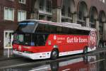 Den Aktuellen Mannschaftbus des Fuballvereins Rot Weiss Essen habe ich am 8.12.2009 am HDT in Essen Aufgenommen.
Der Bus gehrt Gossens Reisen aus Essen und hat das Kennzeichen 
E RW 7002.