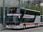 Setra 431 D wird in krze seine Fahrt von ZOB Hamburg nach Berlin antreten. 21.09.2013