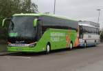 Setra S 516 HD von Meinfernbus/Flixbus stand am 10.05.2015 in Hhe ZOB Rostock Hbf/Sd abgestellt.