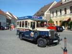 Ein alter Bus als zu bringer zur Gaststtte Santa Fee in Lbbenau.