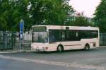 MAN NM152, aufgenommen als Shuttlebus auf der IAA 2002 in Hannover.