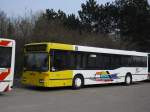 MB O 405 N2 Primo Reisen. Dieser Bus ist ein ex BremerhavenBus und verfgt ber 3 Tren.