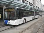 Das Foto zeigt einen neuen MAN Lions City Gelenkbus der Firma Saar Bus am Haupbahnhof in Saarbrcken.