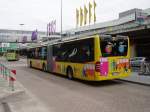 Die Terminal Bus Verbindung in Frankfurt stellt Mller Reisen. Hier ein MB Citaro G am 16.04.11