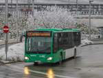 Graz. Am 25.11.2020 grüßte die Frau Holle die Steirische Landeshauptstadt. Mit dem 1. Schnee dieser Saison konnte ich Wagen 102 der Graz Linien als Linie 62 in Puntigam ablichten.