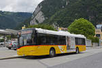Solaris Bus der Post, auf der Linie 101, wartet an der Haltestelle beim Bahnhof Interlaken West. Die Aufnahme stammt vom 05.06.2020.