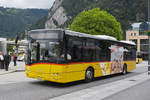 Solaris Bus der Post, auf der Linie 103, fährt zur Haltestelle beim Bahnhof Interlaken West. Die Aufnahme stammt vom 05.06.2020.
