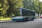 Solaris Urbino von Ettenhuber (Bus 2139, M-E 2536) als Linie 214 in Ottobrunn, Ottostraße.
