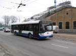 Bus Solaris Urbino 12 fhrt auf der Sieges Boulevard (Uzvaras bulvāris). Dieses Photo wurde am 03.04.2011 gemacht.