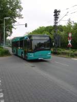 Ein Solaris Urbino 12 der VGF in Frankfurt Eckenheim am 27.04.11