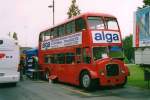 Alter Doppeldecker aus London als Infobus von Alga. Aufgenommen auf der IAA 2002 in Hannover.