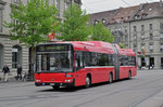 Volvo Bus 812, auf der Linie 10, beim Bubenbergplatz. Die Aufnahme stammt vom 09.05.2016.